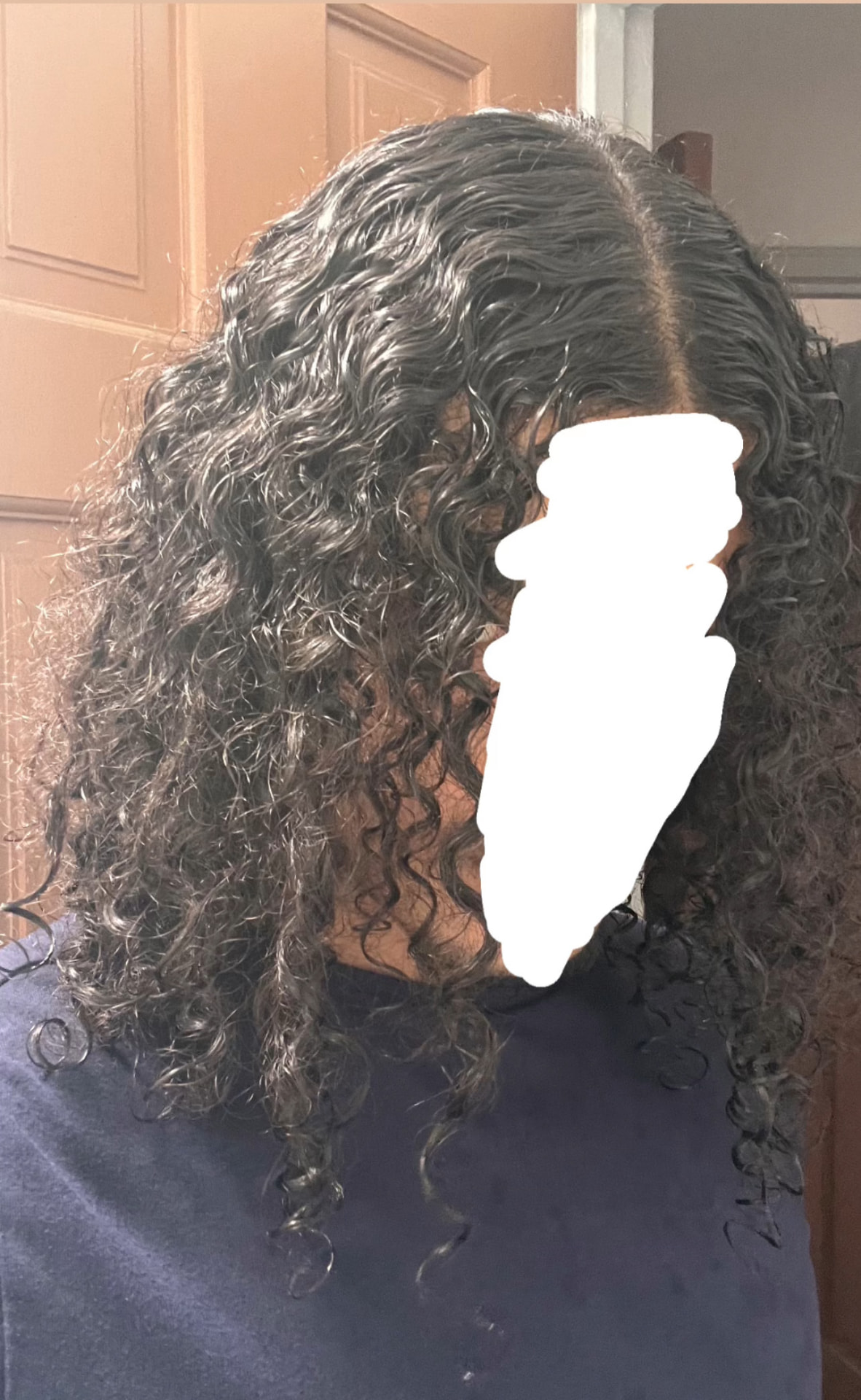 Senz's curls after using the Curl Nourishing Oil